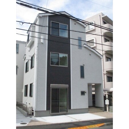 天神町2丁目貸家2号棟の物件外観写真